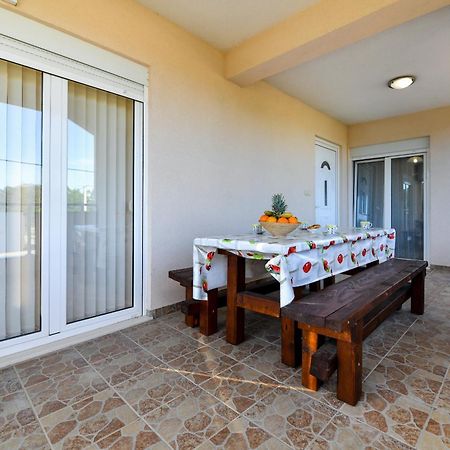 Villa Kuca Za Odmor Lukic à Donje Rastane Extérieur photo