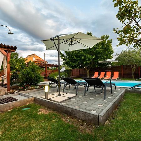 Villa Kuca Za Odmor Lukic à Donje Rastane Extérieur photo