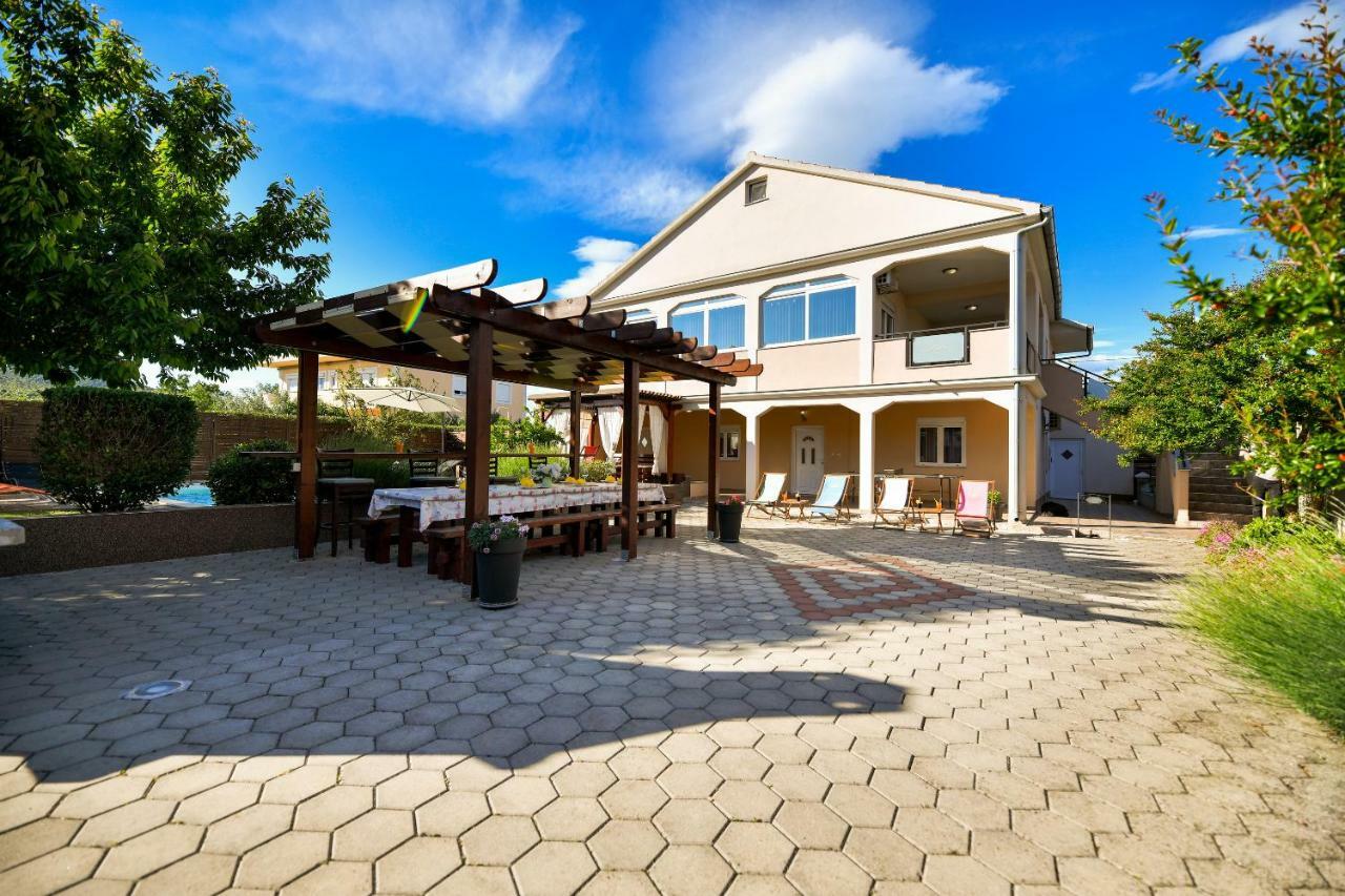 Villa Kuca Za Odmor Lukic à Donje Rastane Extérieur photo